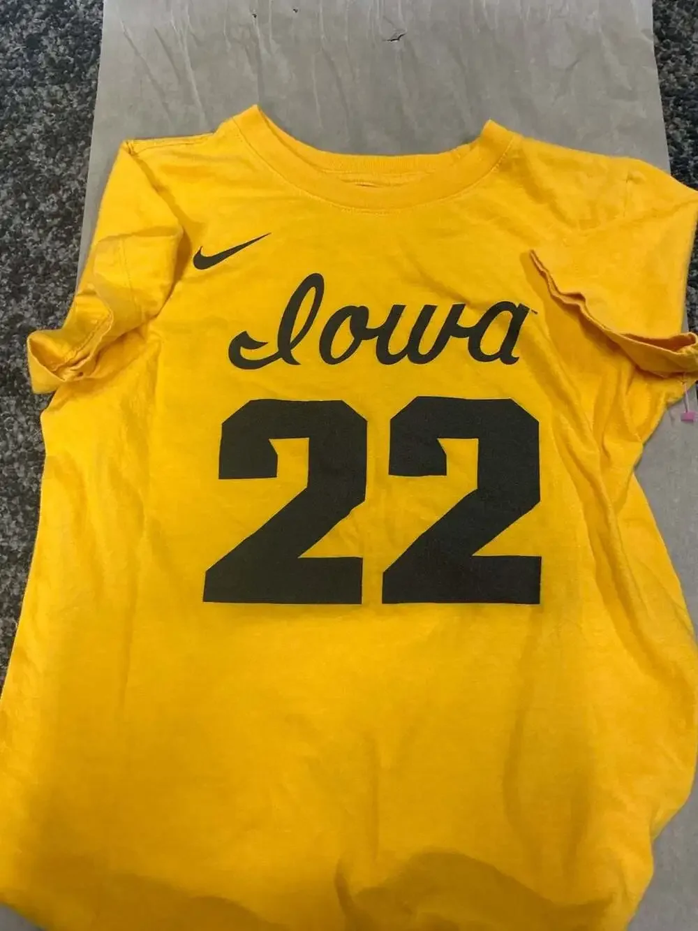 Caitlin Clark Iowa Hawkeyes Big Kids' College Basketball T-Shirt. .com